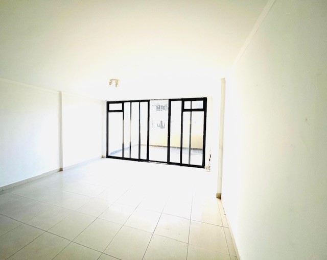 1 Bedroom Property for Sale in Zonnebloem Western Cape